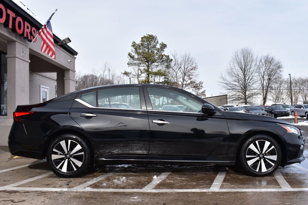 2021 Nissan Altima 2.5 SV Sedan - 22741467 - 5