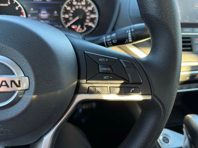 2021 Nissan Altima 2.5 SV Sedan - 22962102 - 19