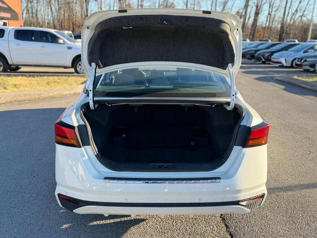 2021 Nissan Altima 2.5 SV Sedan - 22962102 - 25