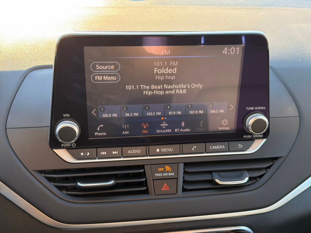 2021 Nissan Altima 2.5 SV Sedan - 22962102 - 27