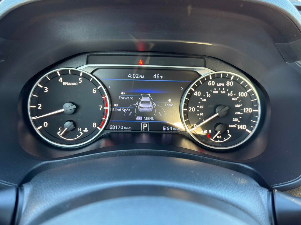 2021 Nissan Altima 2.5 SV Sedan - 22962102 - 32