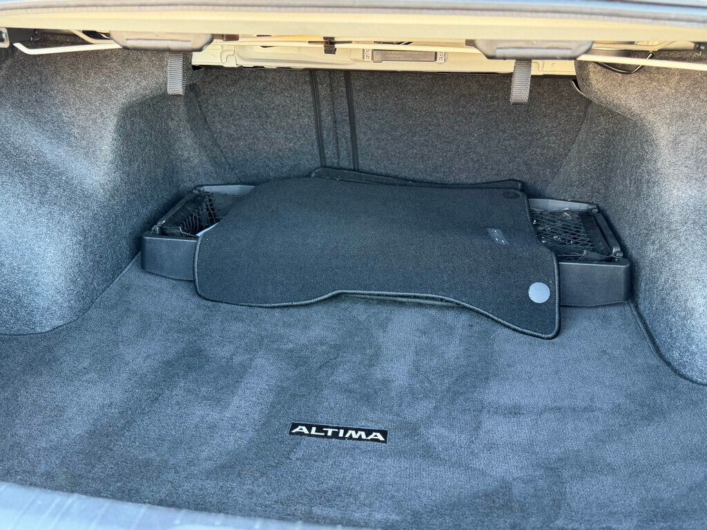 2021 Nissan Altima 2.5 SV Sedan - 22962102 - 34