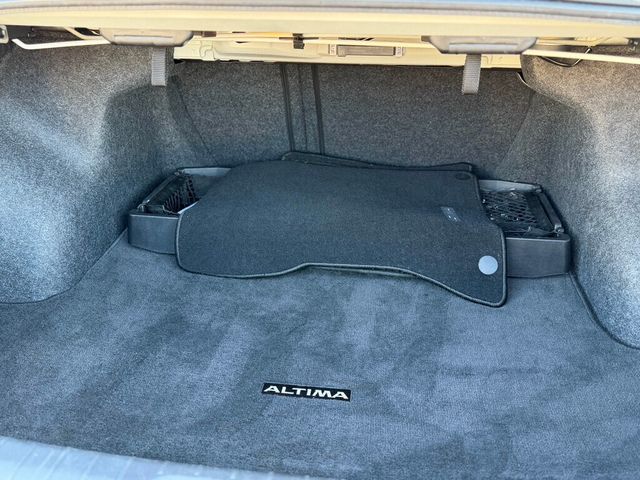 2021 Nissan Altima 2.5 SV Sedan - 22962102 - 34