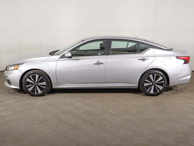 2021 Nissan Altima 2.5 SV Sedan - 23027802 - 13