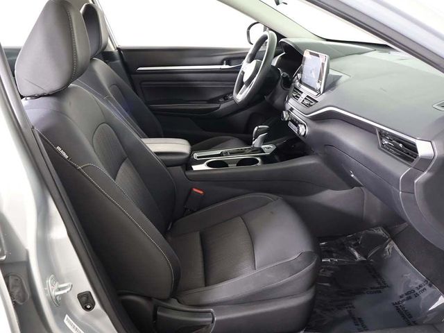 2021 Nissan Altima 2.5 SV Sedan - 23027802 - 27