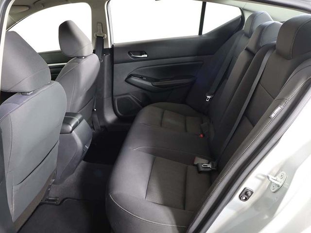2021 Nissan Altima 2.5 SV Sedan - 23027802 - 29