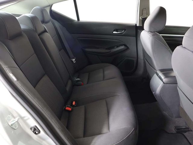 2021 Nissan Altima 2.5 SV Sedan - 23027802 - 30