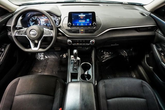 2021 Nissan Altima 2.5 SV Sedan - 22951683 - 10
