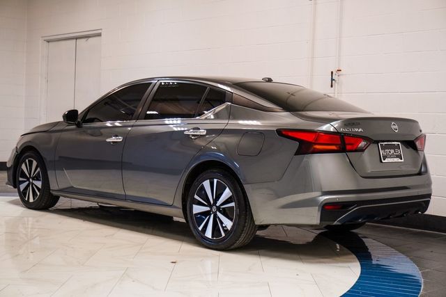 2021 Nissan Altima 2.5 SV Sedan - 22951683 - 30