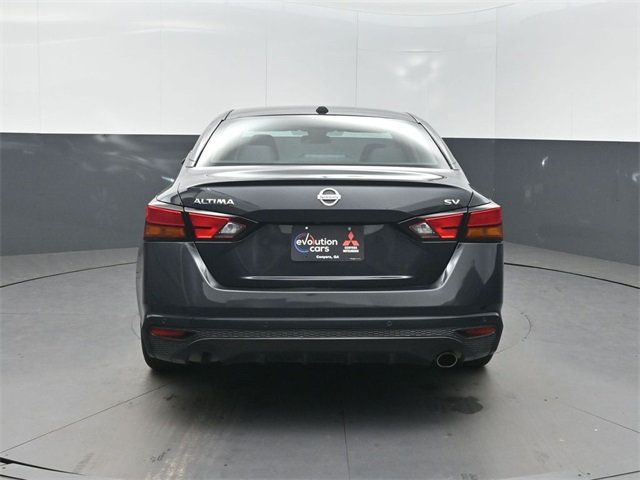 2021 Nissan Altima 2.5 SV Sedan - 22978575 - 31