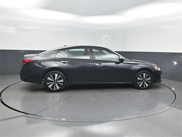2021 Nissan Altima 2.5 SV Sedan - 22978575 - 33