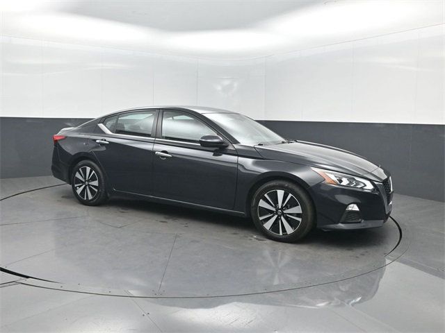 2021 Nissan Altima 2.5 SV Sedan - 22978575 - 34