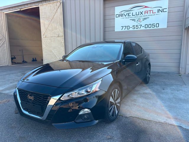 2021 Nissan Altima 2.5 SV Sedan - 23030791 - 10