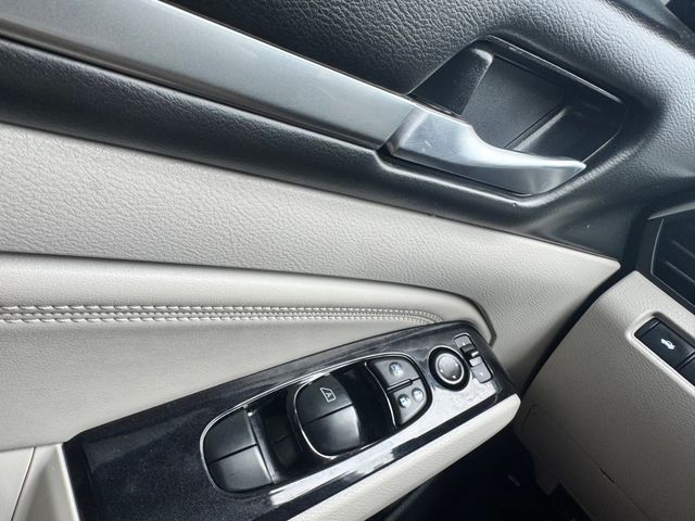 2021 Nissan Altima 2.5 SV Sedan - 23030791 - 13