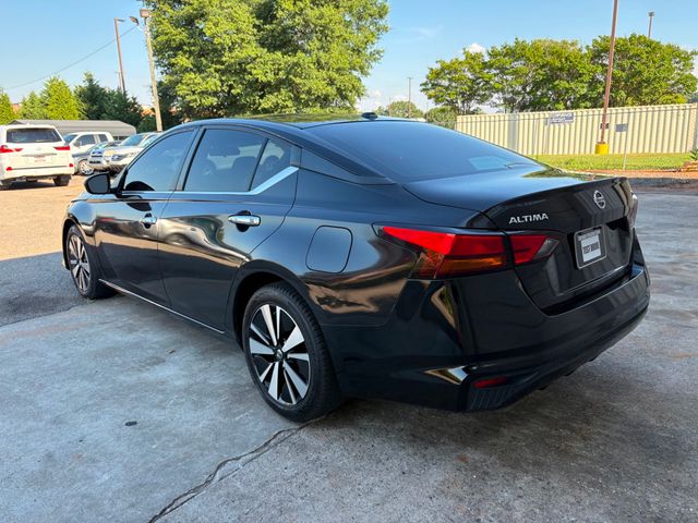 2021 Nissan Altima 2.5 SV Sedan - 23030791 - 4