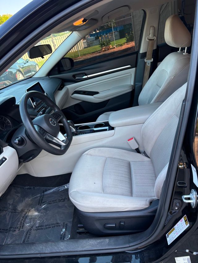 2021 Nissan Altima 2.5 SV Sedan - 23030791 - 7