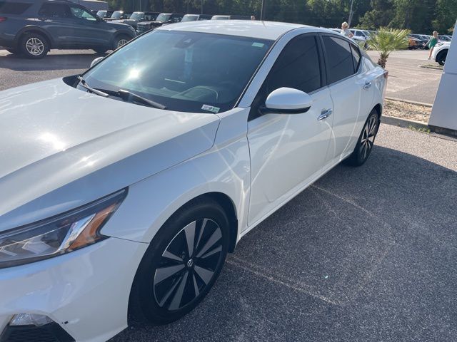 2021 Nissan Altima 2.5 SV Sedan - 23015458 - 9