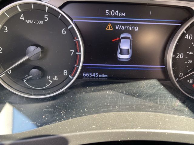 2021 Nissan Altima 2.5 SV Sedan - 23015458 - 11