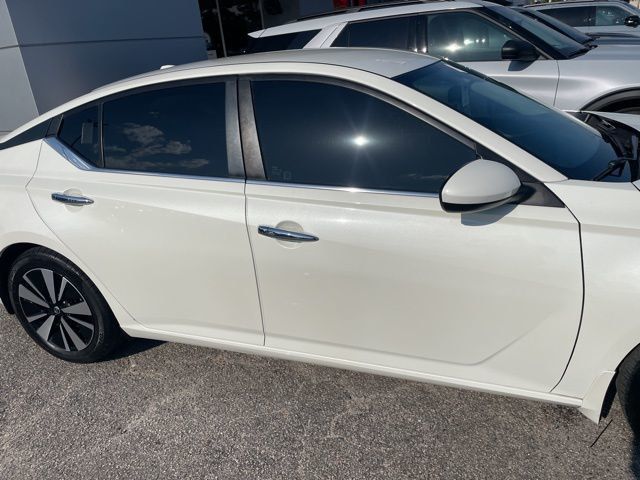 2021 Nissan Altima 2.5 SV Sedan - 23015458 - 1