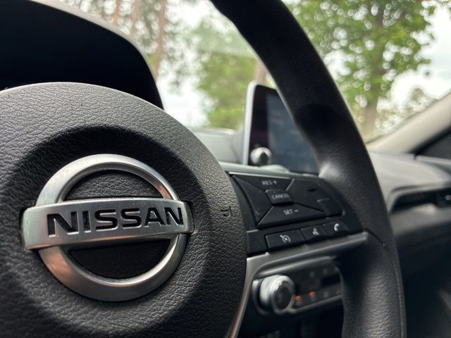 2021 Nissan Altima 2.5 SV Sedan - 23015458 - 26