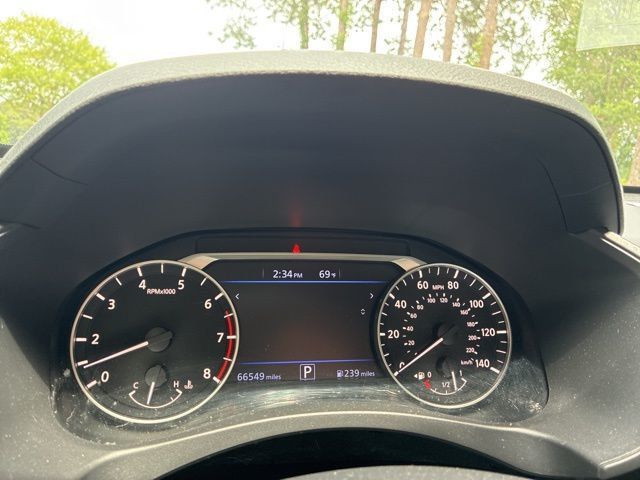 2021 Nissan Altima 2.5 SV Sedan - 23015458 - 27