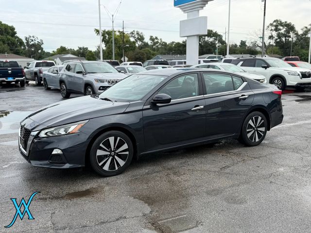 2021 Nissan Altima 2.5 SV Sedan 4D - 23068515 - 2