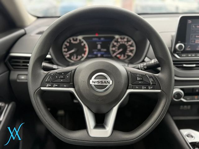2021 Nissan Altima 2.5 SV Sedan 4D - 23068515 - 29