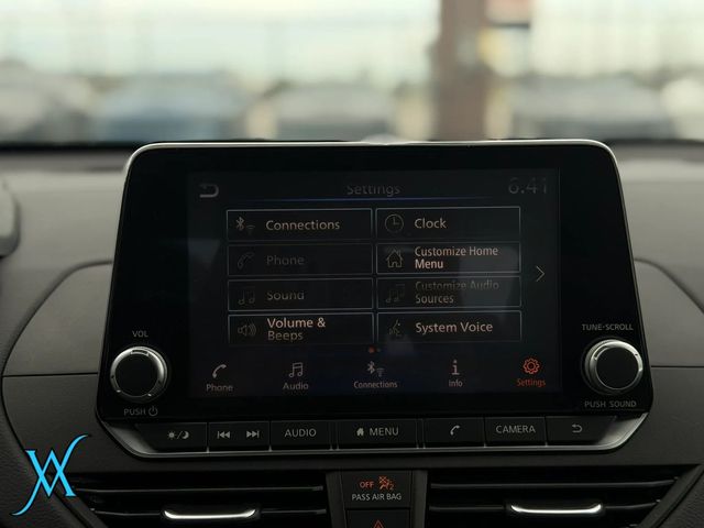 2021 Nissan Altima 2.5 SV Sedan 4D - 23068515 - 33