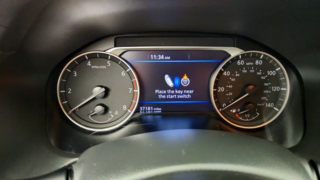 2021 Nissan Altima 2.5 SV Sedan w/ Premium Package - 23040980 - 14
