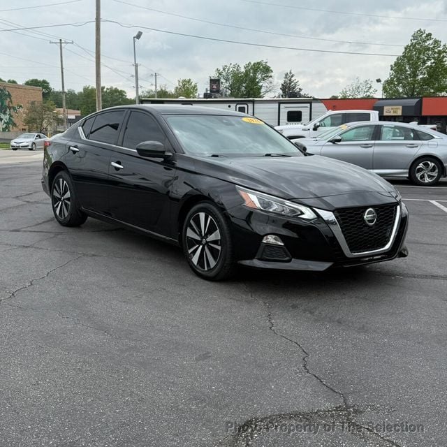 2021 Nissan Altima 2.5 SV W/BLIND SPOT, APPLE CARPLAY & ANDROID AUDIO - 23009526 - 1