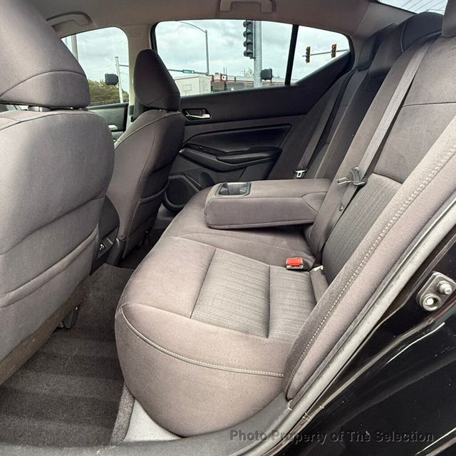 2021 Nissan Altima 2.5 SV W/BLIND SPOT, APPLE CARPLAY & ANDROID AUDIO - 23009526 - 35