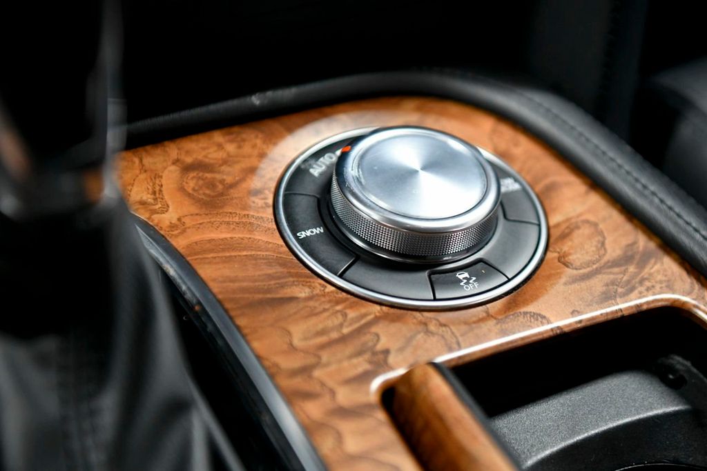 2021 Nissan Armada 4x4 SL - 22185510 - 26