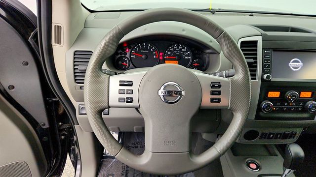 2021 Nissan Frontier Crew Cab 4x2 SV Automatic w/ Value Truck Pkg - 23017605 - 12