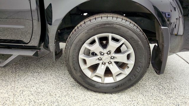 2021 Nissan Frontier Crew Cab 4x2 SV Automatic w/ Value Truck Pkg - 23017605 - 8