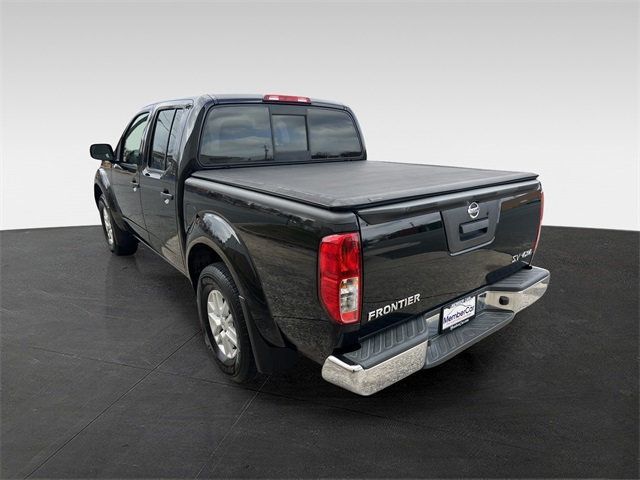 2021 Nissan Frontier SV photo 3