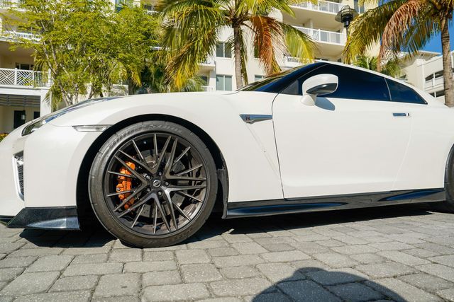 2021 Nissan GT-R Premium AWD - 22961037 - 11