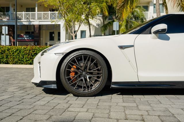 2021 Nissan GT-R Premium AWD - 22961037 - 12