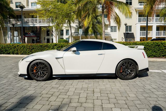 2021 Nissan GT-R Premium AWD - 22961037 - 14