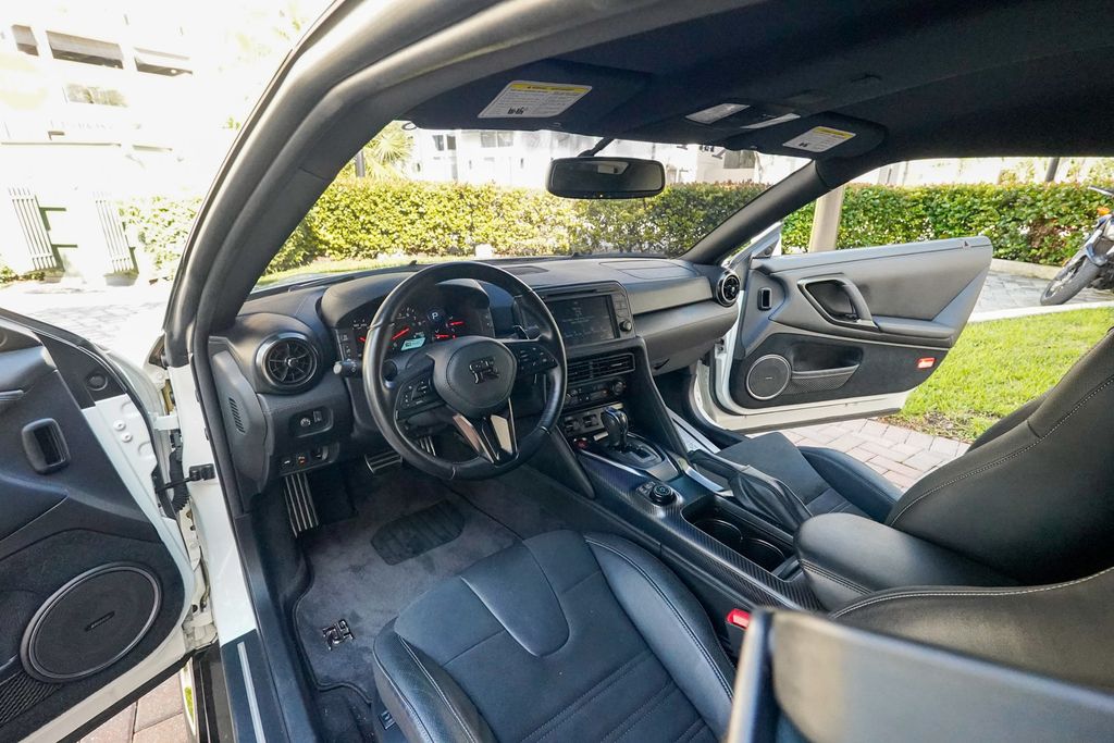 2021 Nissan GT-R Premium AWD - 22961037 - 1