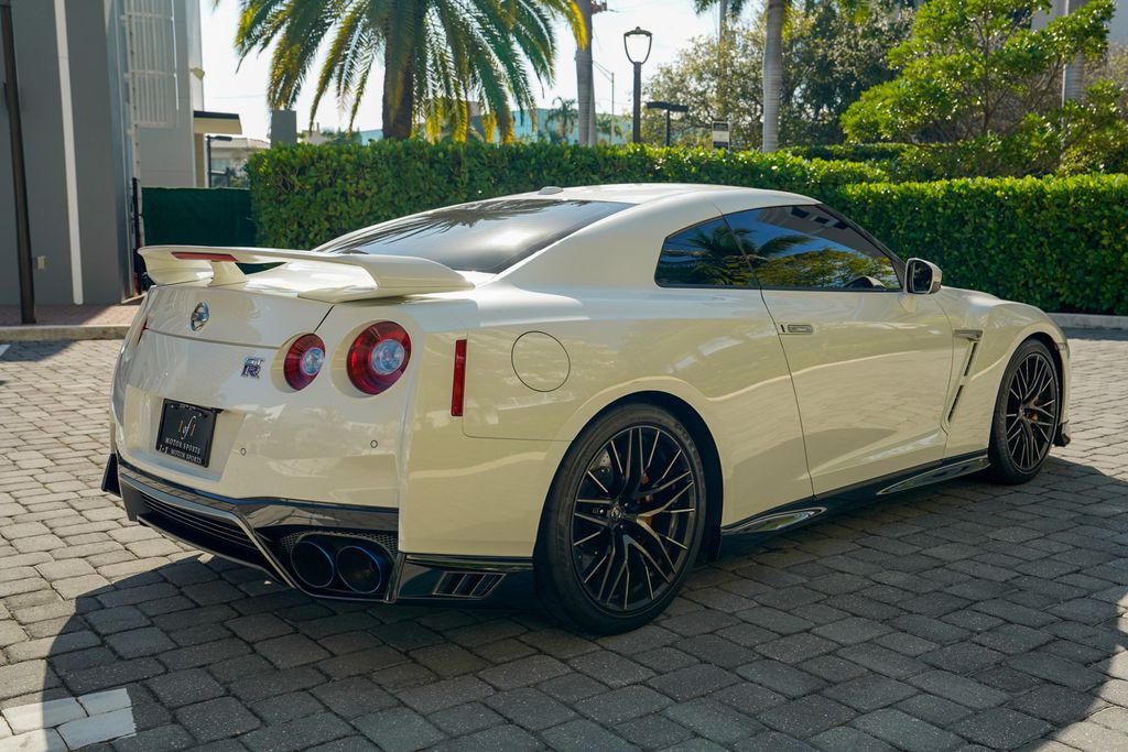 2021 Nissan GT-R Premium AWD - 22961037 - 25