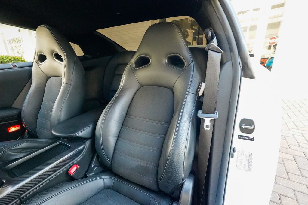 2021 Nissan GT-R Premium AWD - 22961037 - 58