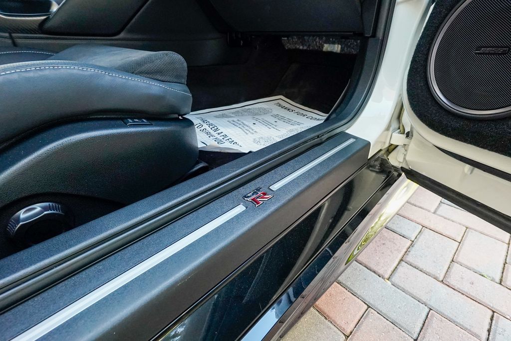 2021 Nissan GT-R Premium AWD - 22961037 - 75