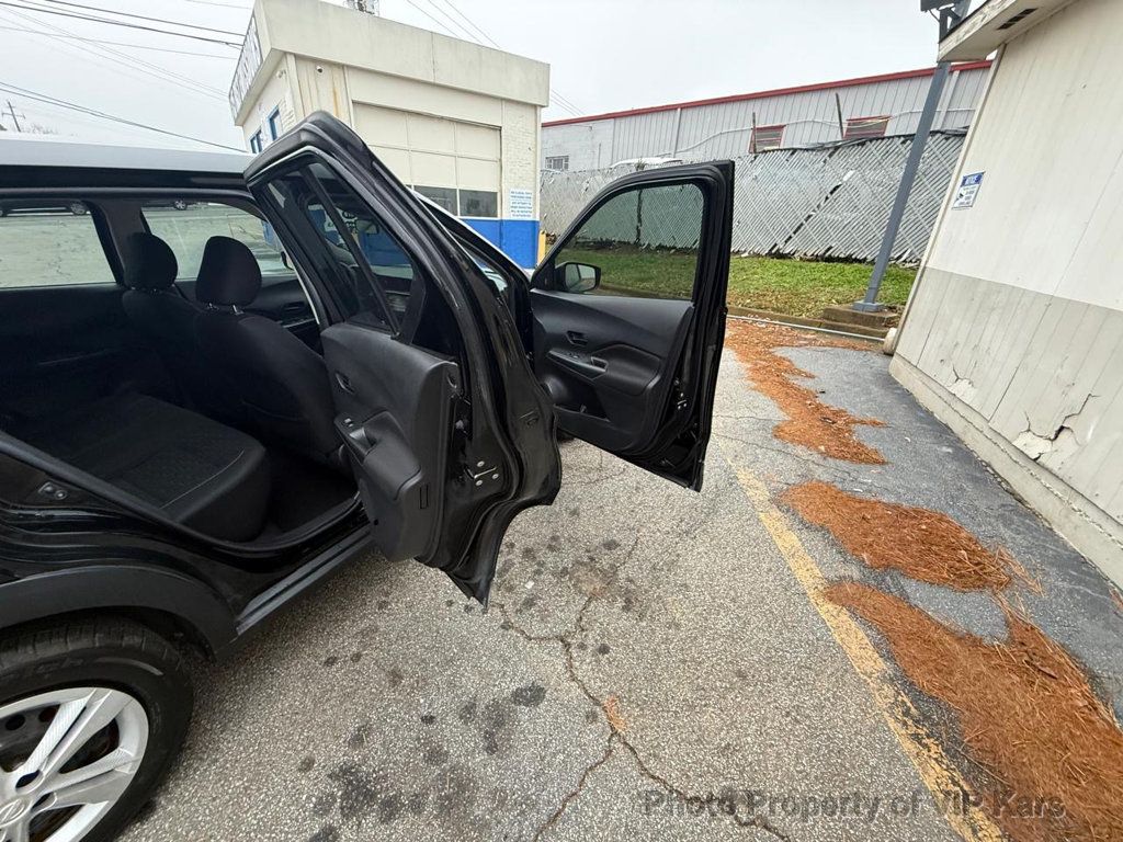 2021 Nissan Kicks S FWD - 22956147 - 9