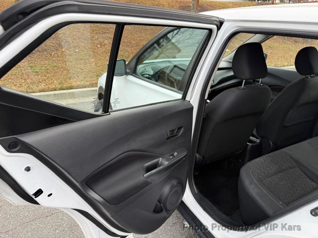 2021 Nissan Kicks S FWD - 22986296 - 16