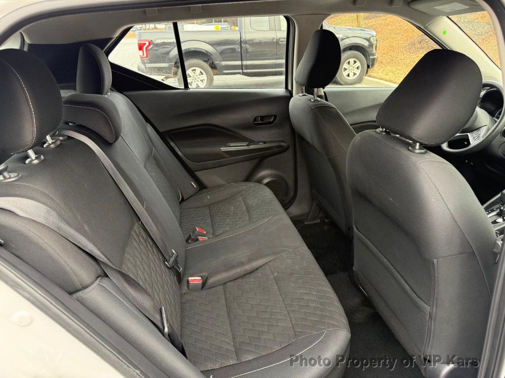 2021 Nissan Kicks S FWD - 22986296 - 17