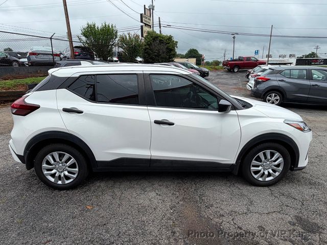 2021 Nissan Kicks S FWD - 23031203 - 3