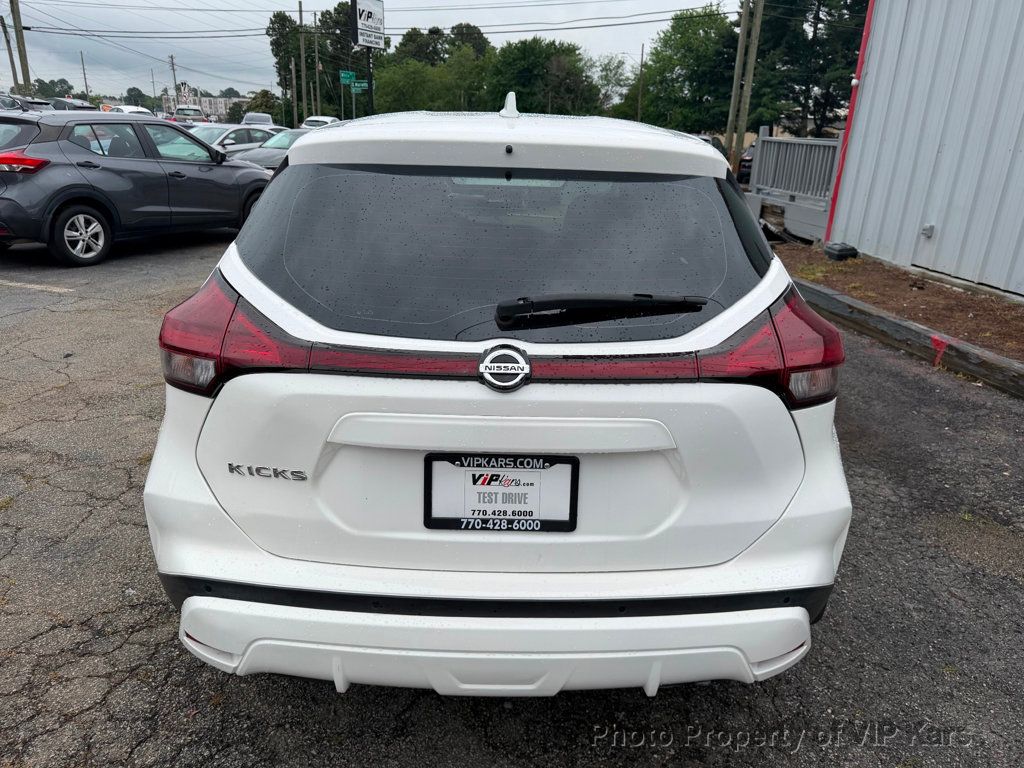 2021 Nissan Kicks S FWD - 23031203 - 5