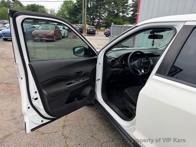 2021 Nissan Kicks S FWD - 23031203 - 8