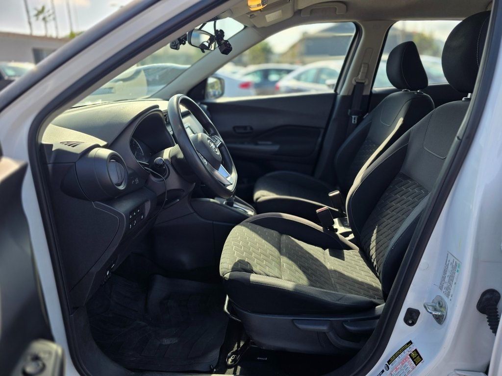 2021 Nissan Kicks S FWD - 22983104 - 14