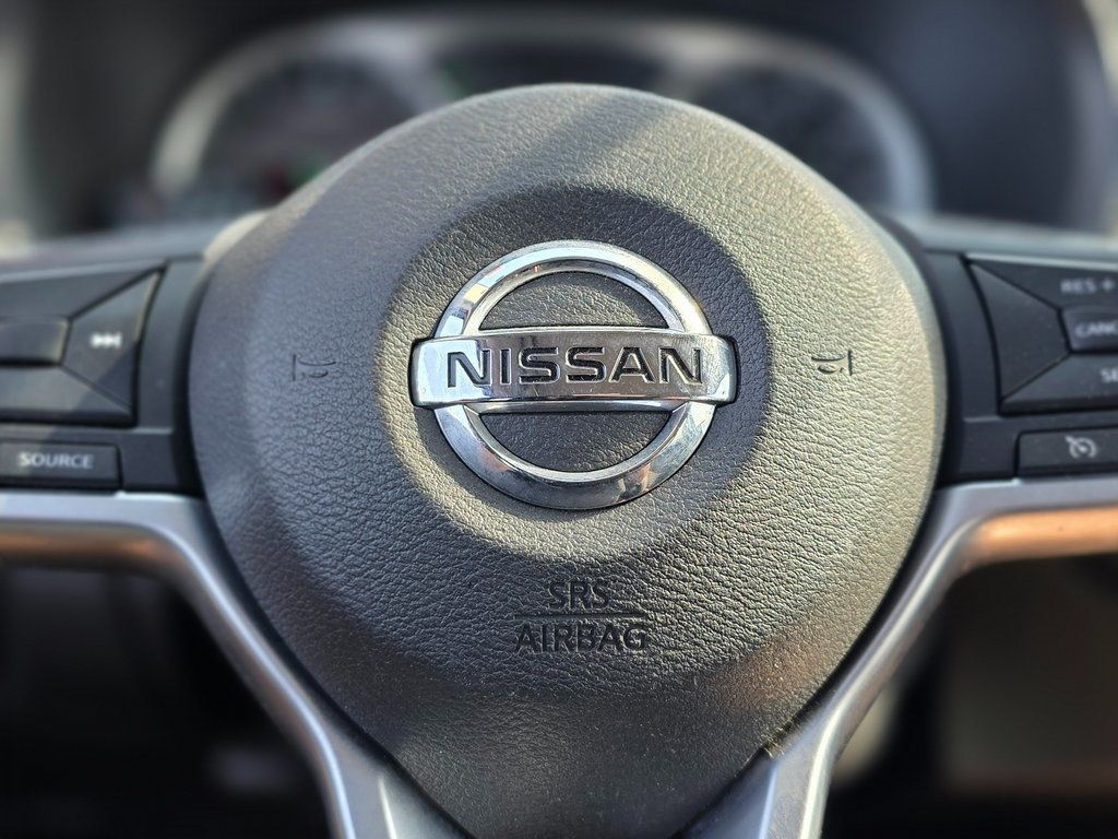 2021 Nissan Kicks S FWD - 22983104 - 24